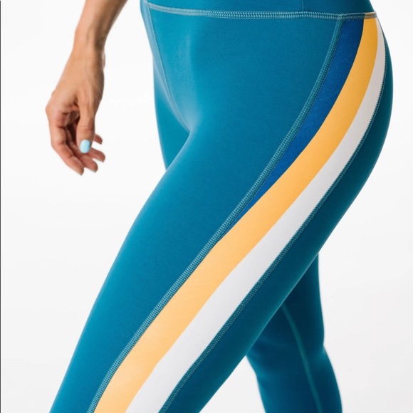 NWT New in bag- Janis Light n Tight Hi-Rise 7/8 24" Size 12 - Picture 2 of 5